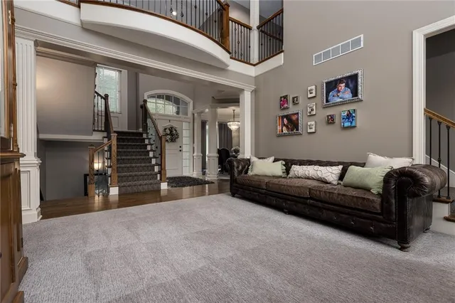 $999,050 | 2116 Winding Woods Drive, Liberty, MO 64068