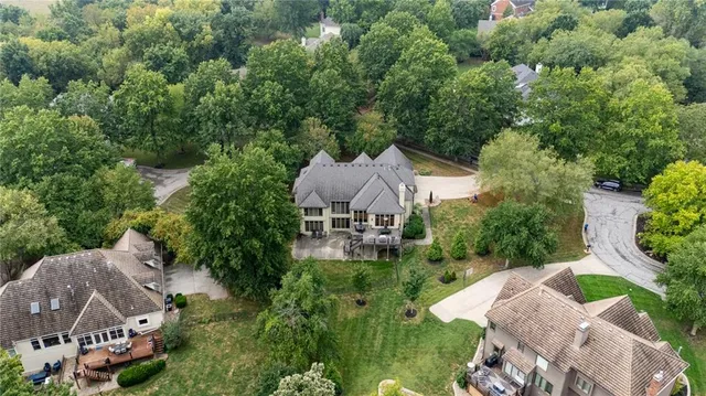 $999,050 | 2116 Winding Woods Drive, Liberty, MO 64068