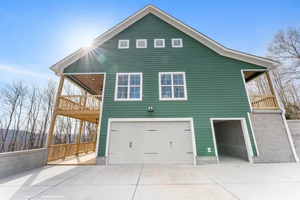 $775,000 | 5156 Coconut Ridge Road, Smithville, TN 37166