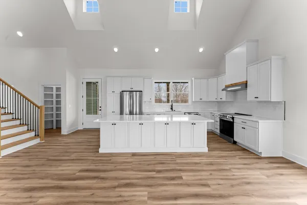 $775,000 | 5156 Coconut Ridge Road, Smithville, TN 37166