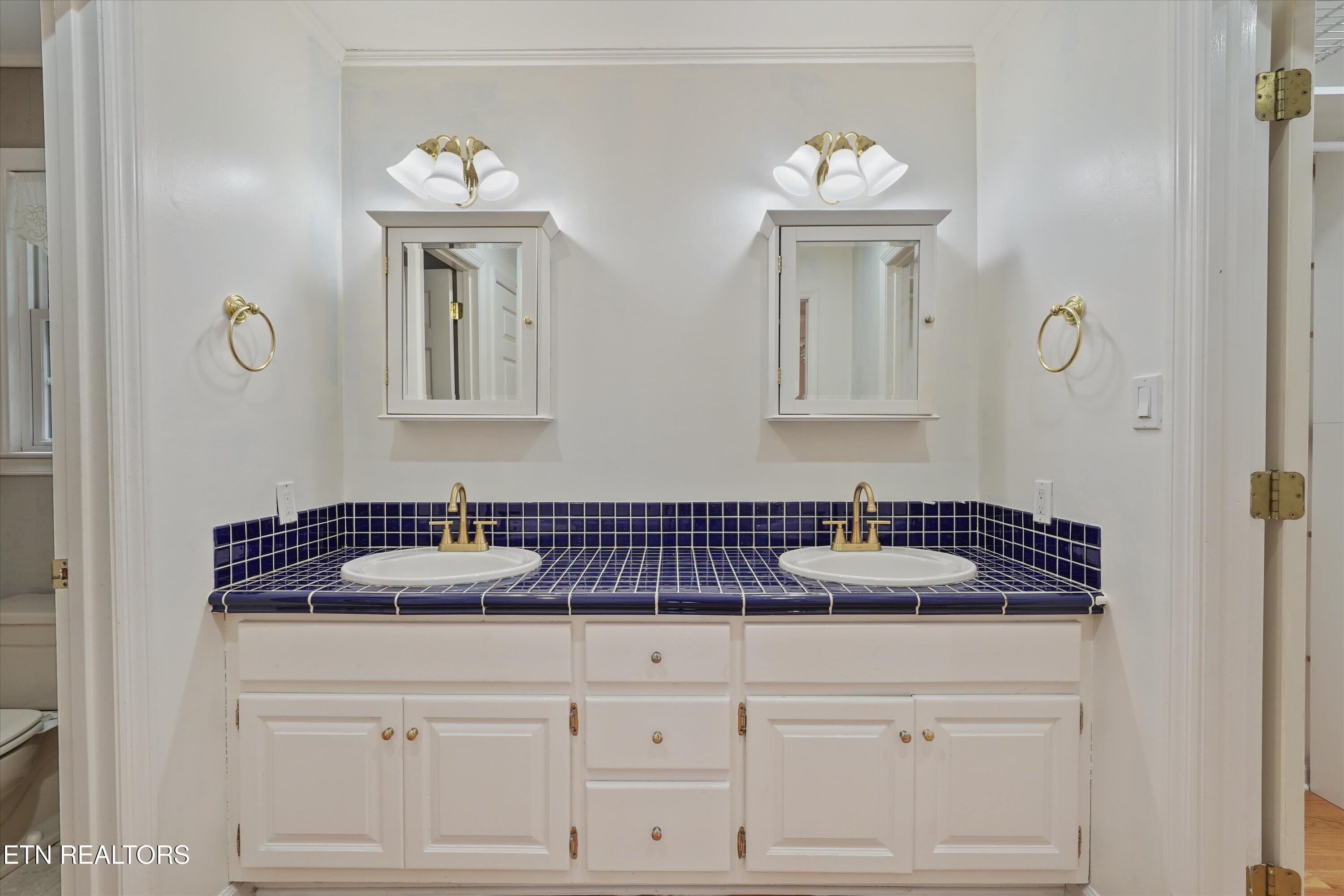 109 Crestview Lane Oak Ridge, TN 37830 - Photo 33 of 60 31-109 Crestview Ln35