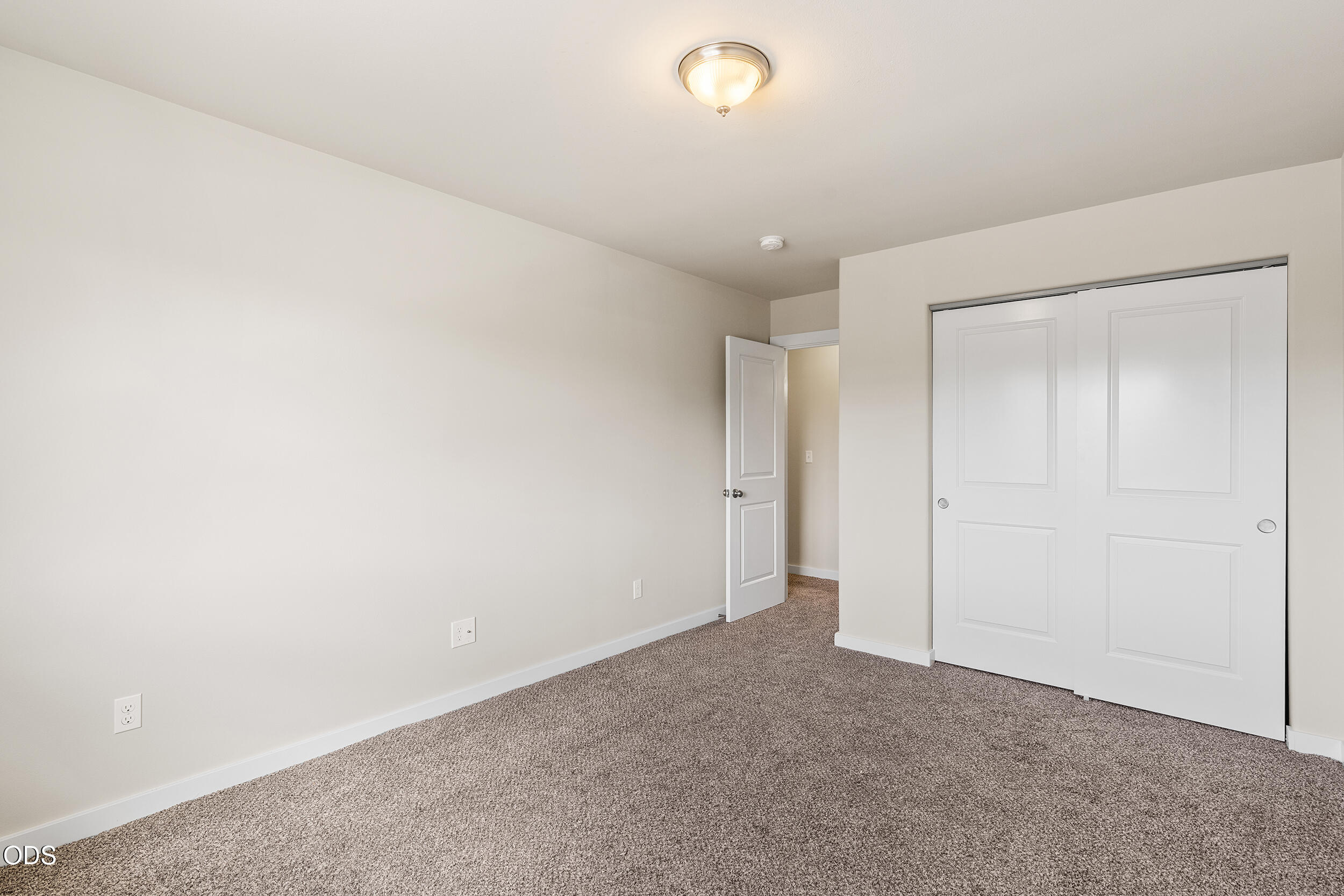 1214 Southwest 27th Street Redmond, OR 97756 - Photo 21 of 35