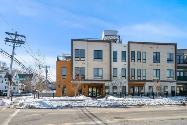 $899,000 | 101 North Beacon Street, Unit 309, Watertown, MA 02472