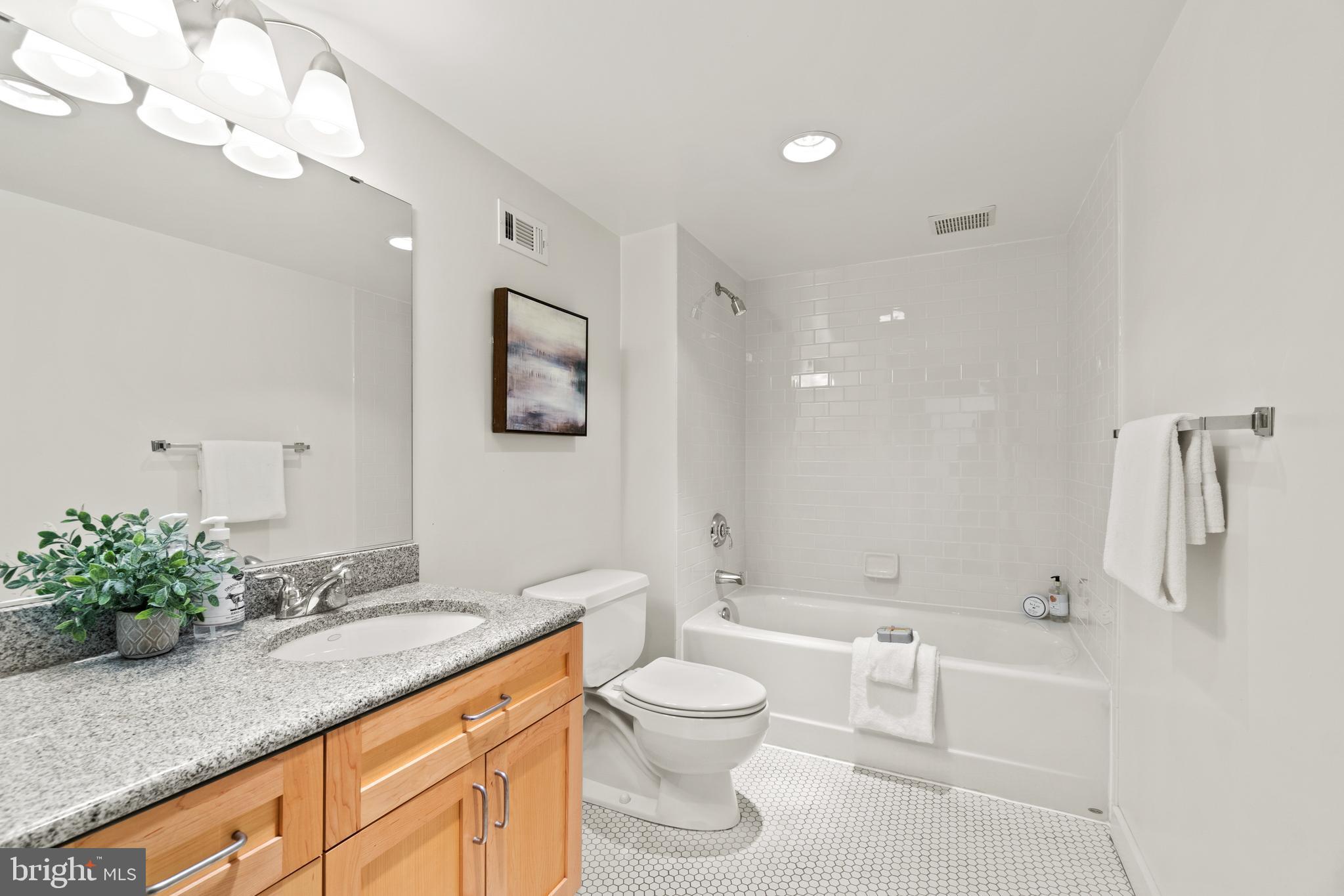440 12th Street Northeast, Unit 9 Washington, DC 20002 - Photo 13 of 16