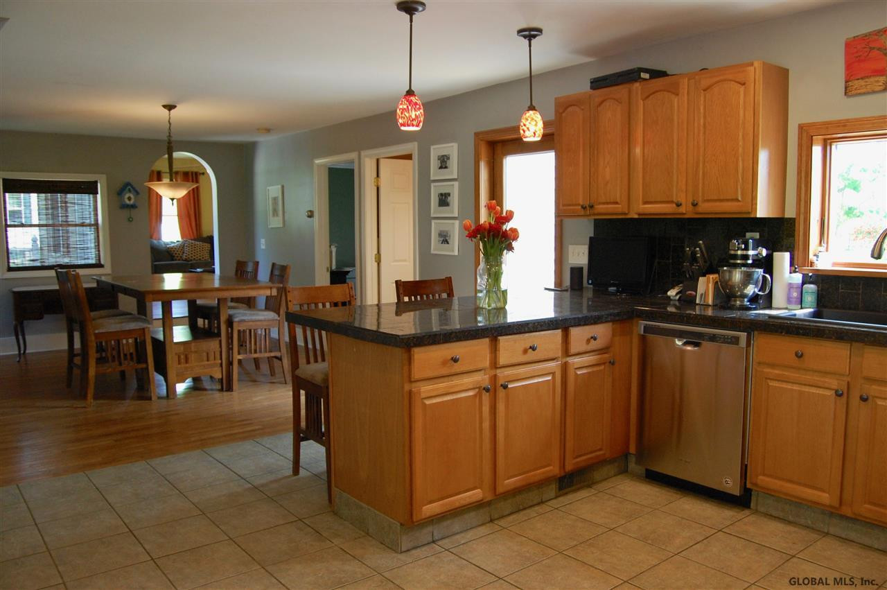 8 Waters Road Schodack, NY 12061 - Photo 3 of 22 Photo 3