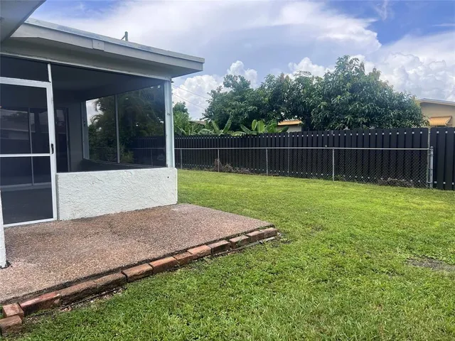 $490,000 | 8361 Northwest 27th Place, Sunrise, FL 33322