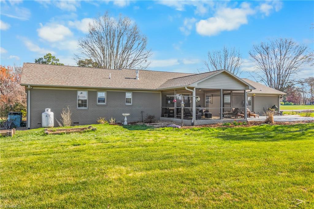 1358 Armstrong Road Jonesville, NC 28642 - Photo 32 of 46