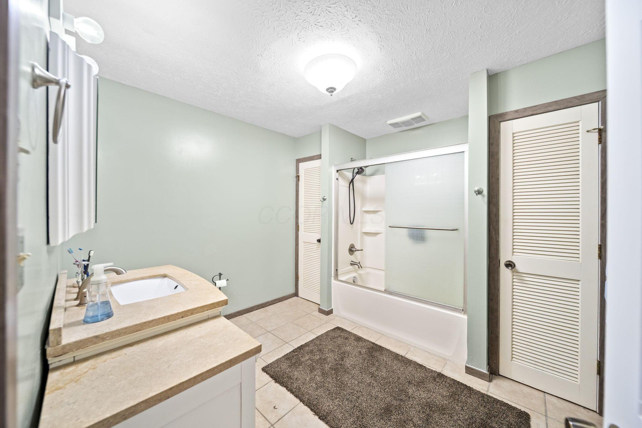 9948 State Rte 682 Athens, OH 45701 - Photo 19 of 33 1 Floor Full Bath