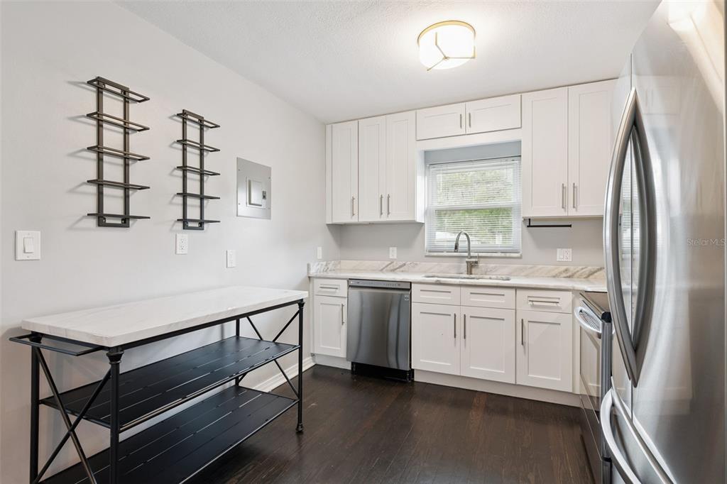 2001 Gale Street Orlando, FL 32803 - Photo 11 of 43