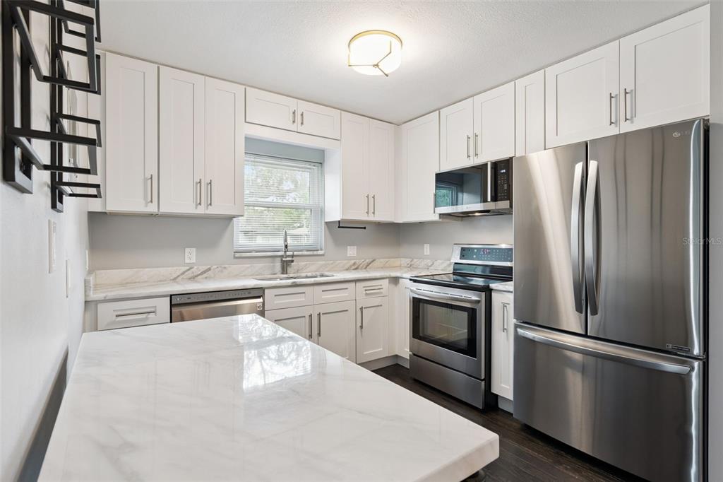 2001 Gale Street Orlando, FL 32803 - Photo 12 of 43