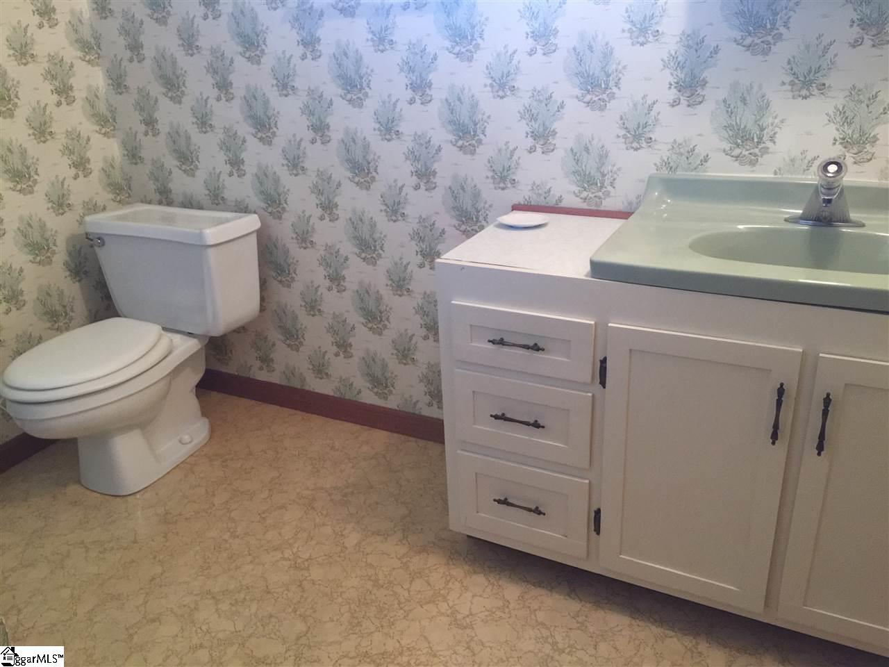 1015 Moody Bridge Road Marietta, SC 29661 - Photo 22 of 35 Gallery Image 22