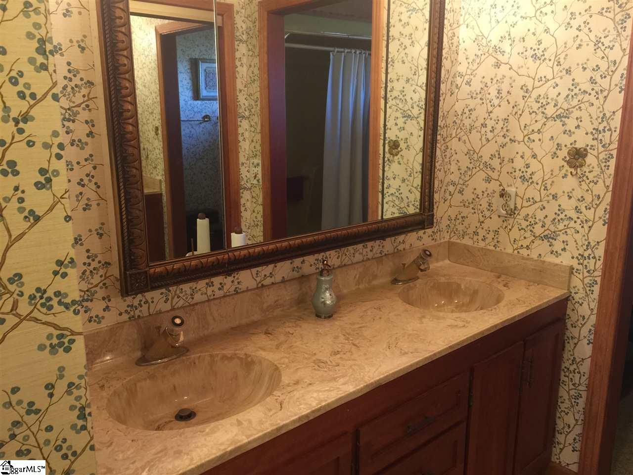 1015 Moody Bridge Road Marietta, SC 29661 - Photo 10 of 35 Gallery Image 10