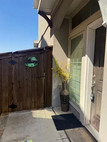 $2,300 | 4119 Nia Drive, Irving, TX 75038