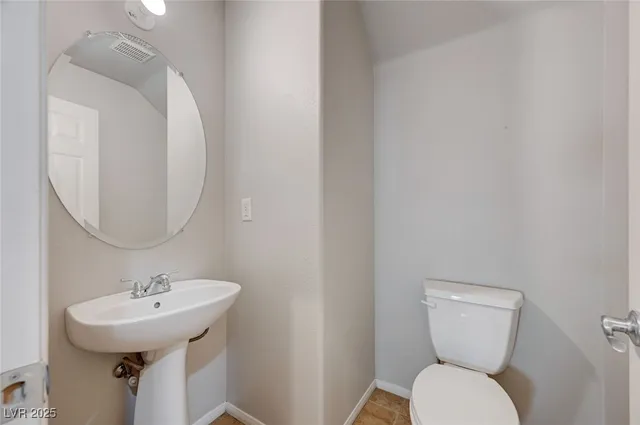 $2,450 | 4328 Desert Home Avenue, North Las Vegas, NV 89085