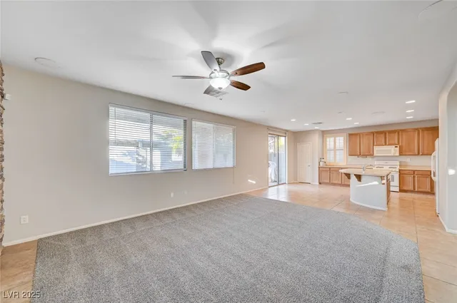 $2,450 | 4328 Desert Home Avenue, North Las Vegas, NV 89085