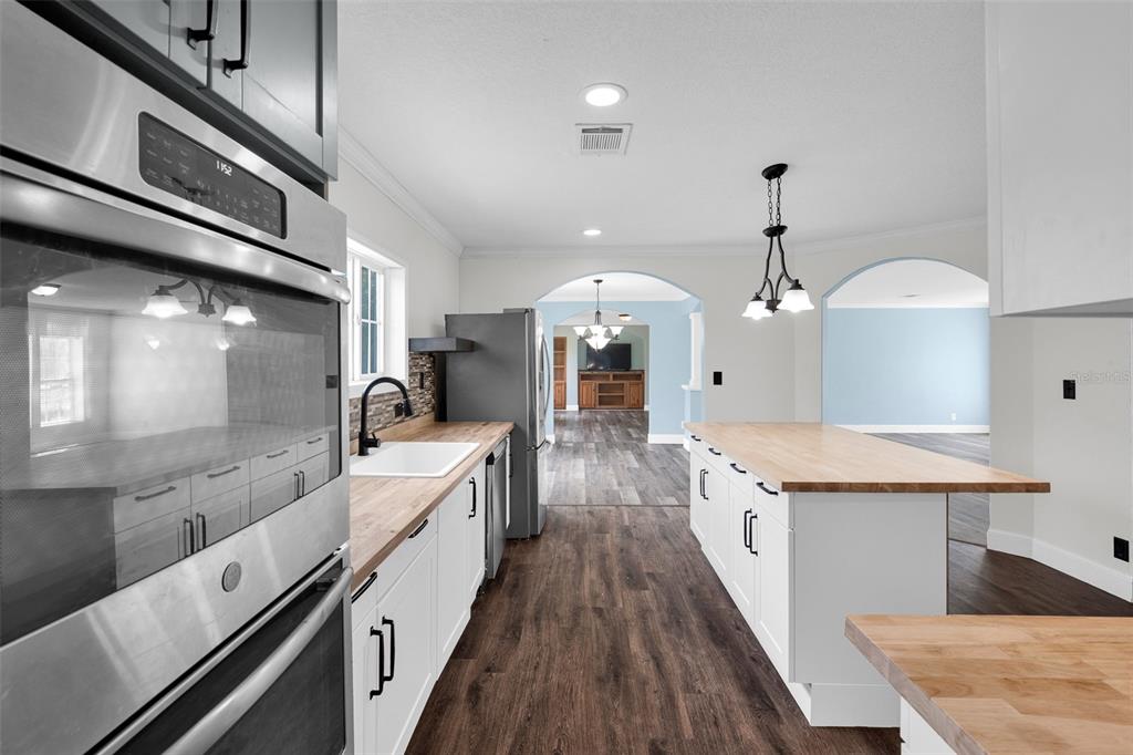 7841 Southwest 152nd Place Dunnellon, FL 34432 - Photo 9 of 33