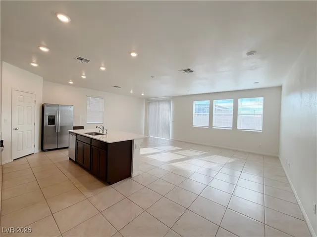 $2,595 | 6983 Cottage Vista Avenue, Las Vegas, NV 89113