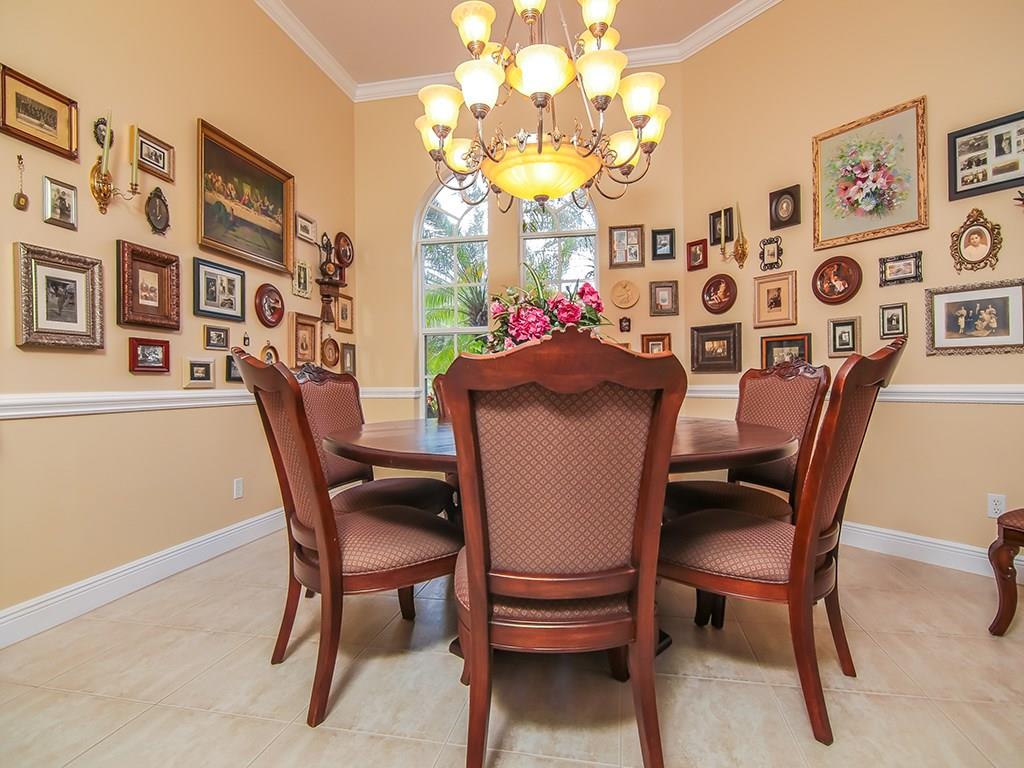 1126 Southwest Blue Stem Way Stuart, FL 34997 - Photo 10 of 36 Gallery Image 10