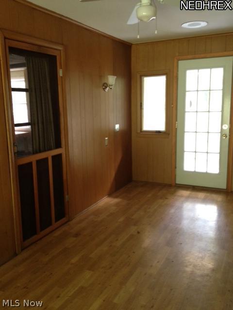 1895 Far View Road Akron, OH 44312 - Photo 13 of 24