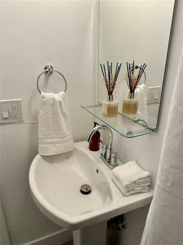 $199,000 | 126 Mendoza Avenue, Unit 2, Coral Gables, FL 33134