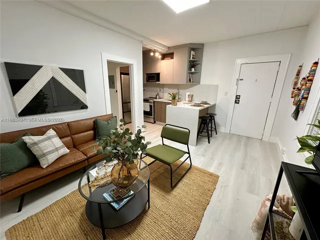 $199,000 | 126 Mendoza Avenue, Unit 2, Coral Gables, FL 33134