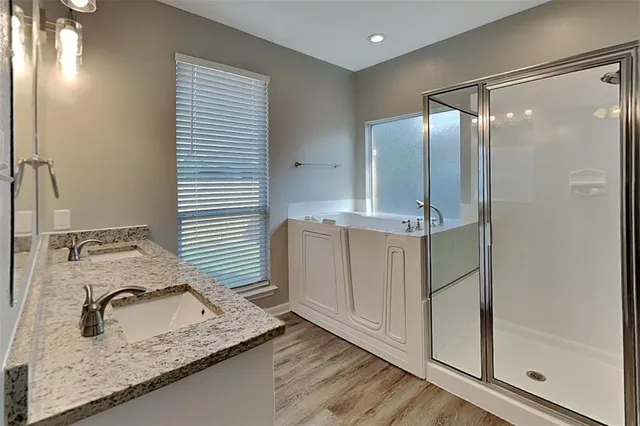 $1,945 | 10644 Fossil Hill Drive, Fort Worth, TX 76131