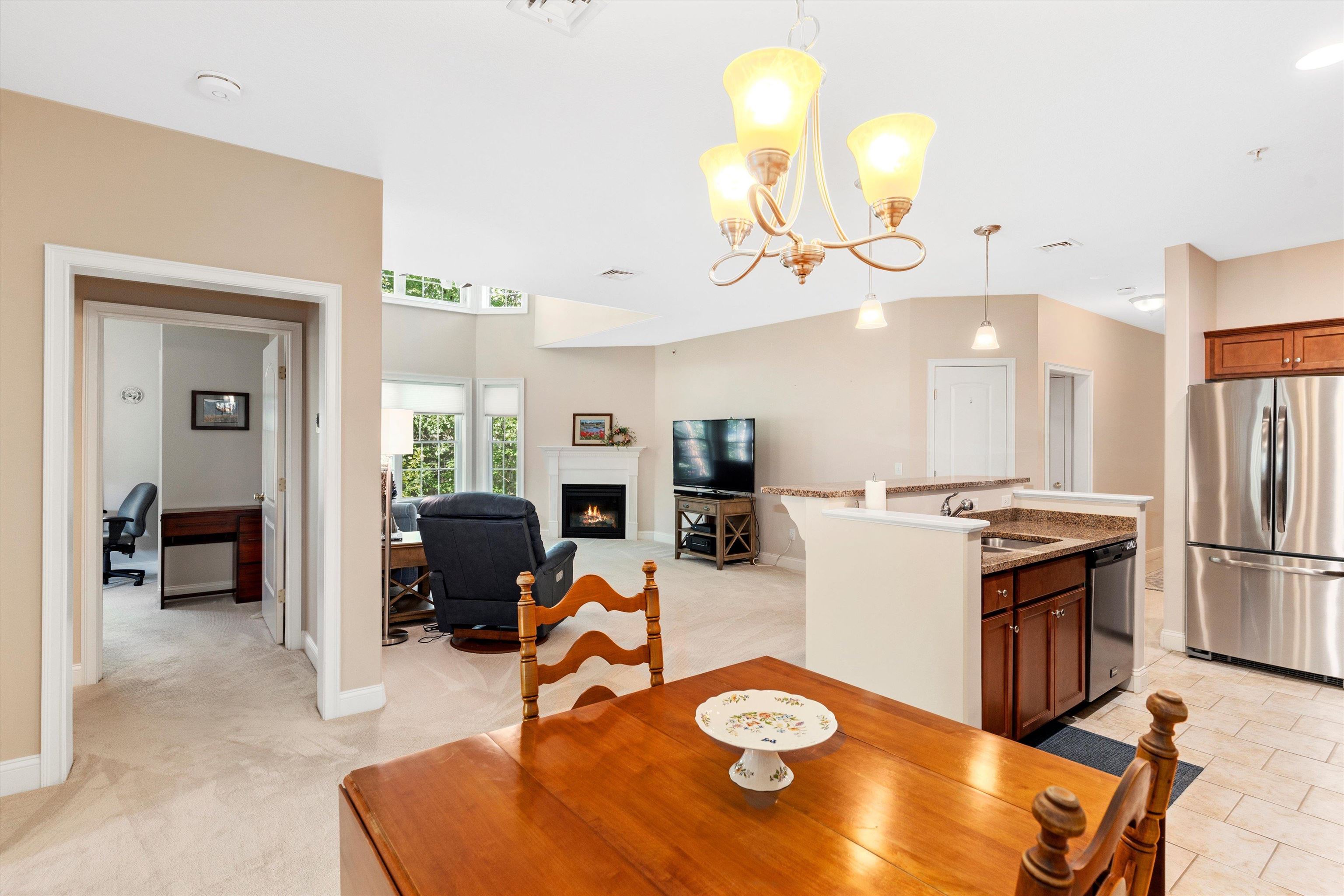 60 Roundabout Way, Unit 7 Manchester, NH 03102 - Photo 16 of 25 Gallery Image 16