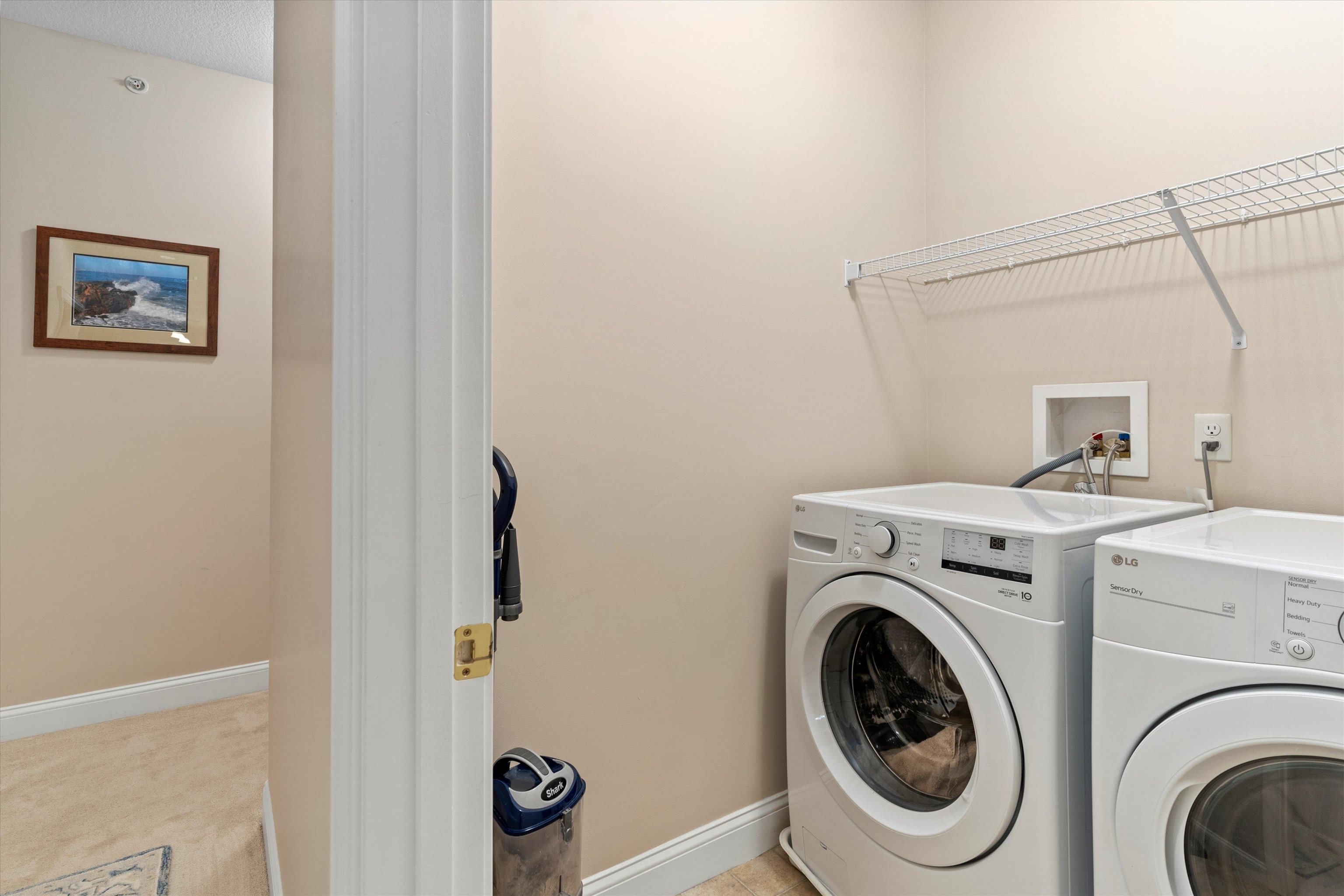 60 Roundabout Way, Unit 7 Manchester, NH 03102 - Photo 10 of 25 Gallery Image 10