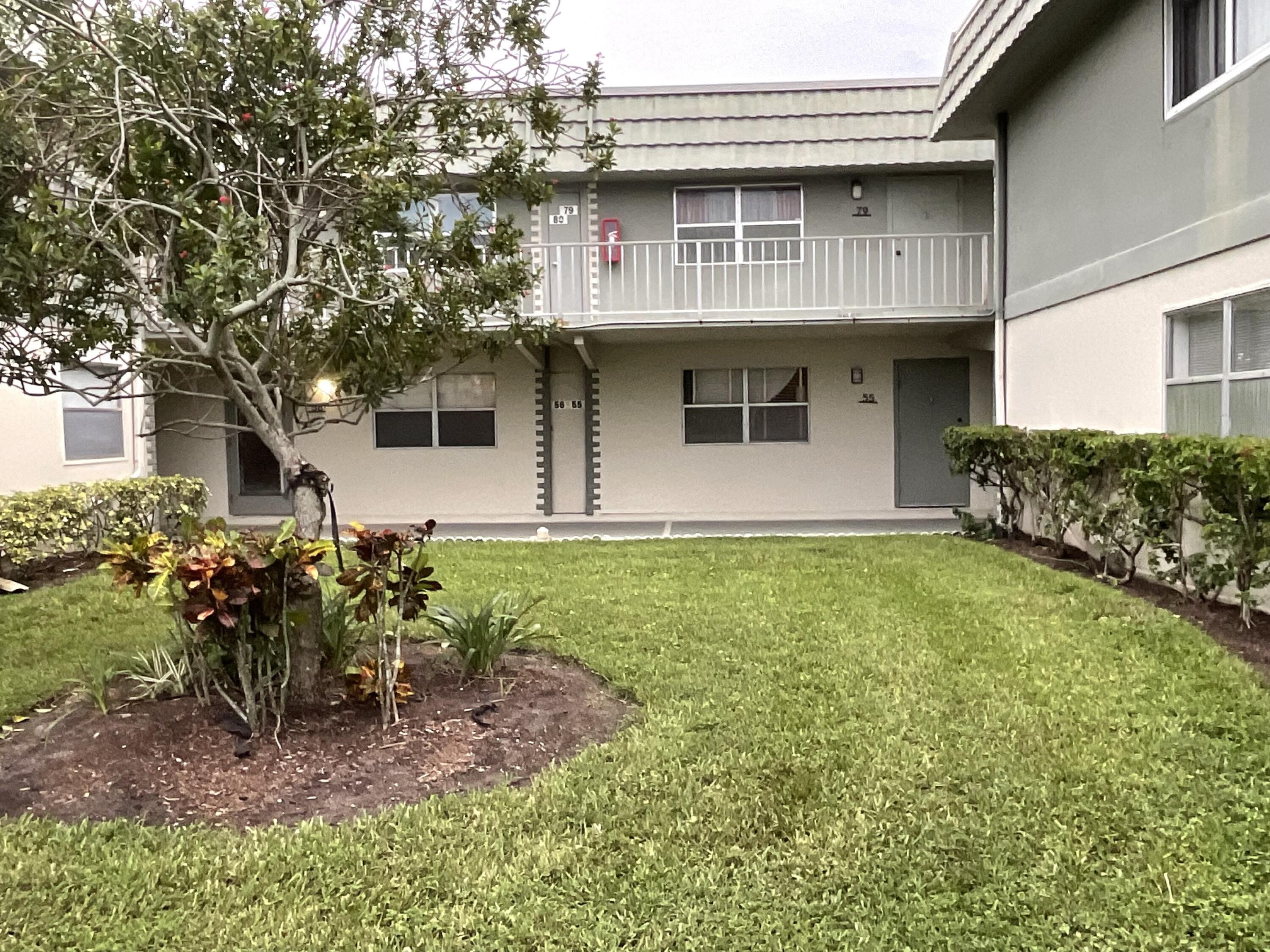 679 Saxony Way Delray Beach, FL 33446 - Photo 2 of 15 IMG_3879