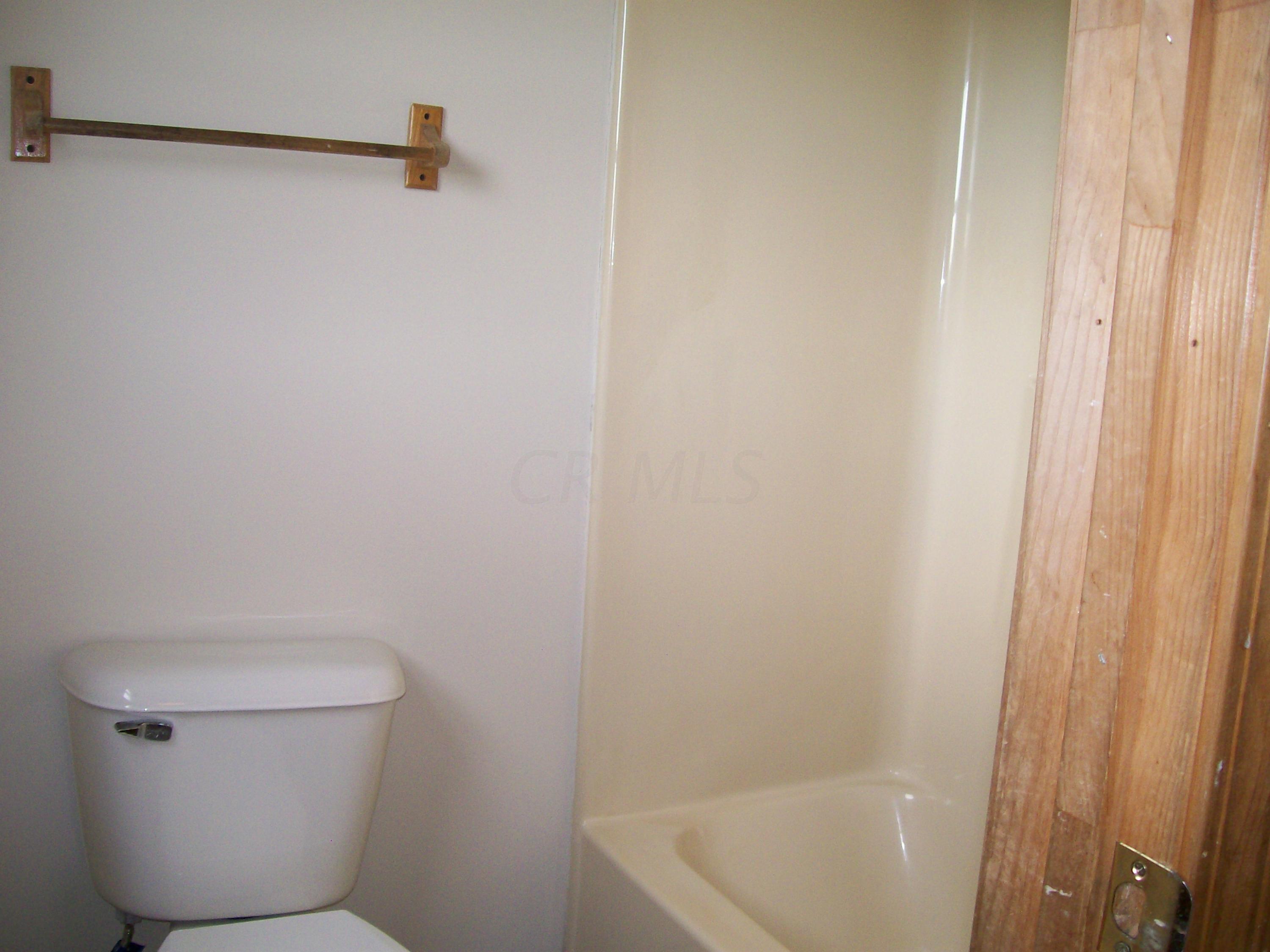 6800 Brooks-Miller Road Circleville, OH 43113 - Photo 18 of 27 Gallery Image 18