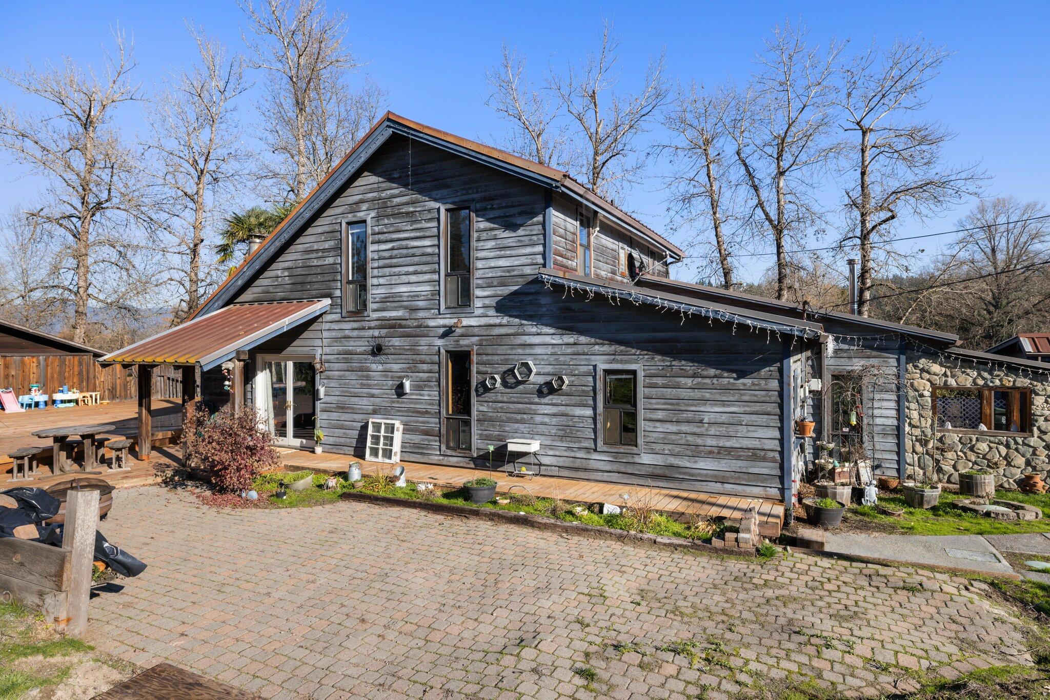2935 New Hope Road Grants Pass, OR 97527 - Photo 9 of 45 15-web-or-mls-WCI_2708