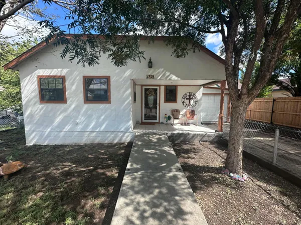 $115,000 | 305 South Hoyne Avenue, Fritch, TX 79036