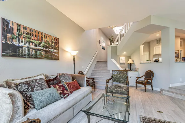 $1,095,000 | 4001 West Lakeshore Drive, San Ramon, CA 94582