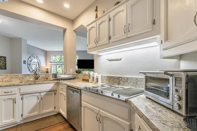 $1,095,000 | 4001 West Lakeshore Drive, San Ramon, CA 94582