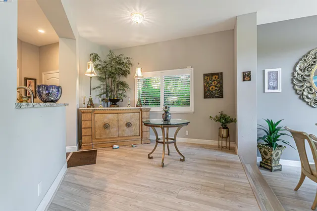 $1,095,000 | 4001 West Lakeshore Drive, San Ramon, CA 94582