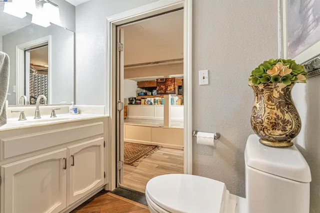 $1,095,000 | 4001 West Lakeshore Drive, San Ramon, CA 94582