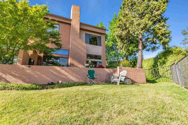 $1,095,000 | 4001 West Lakeshore Drive, San Ramon, CA 94582