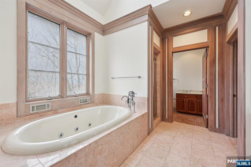 29 Hilltop Road Butler, NJ 07405 - Photo 23 of 50