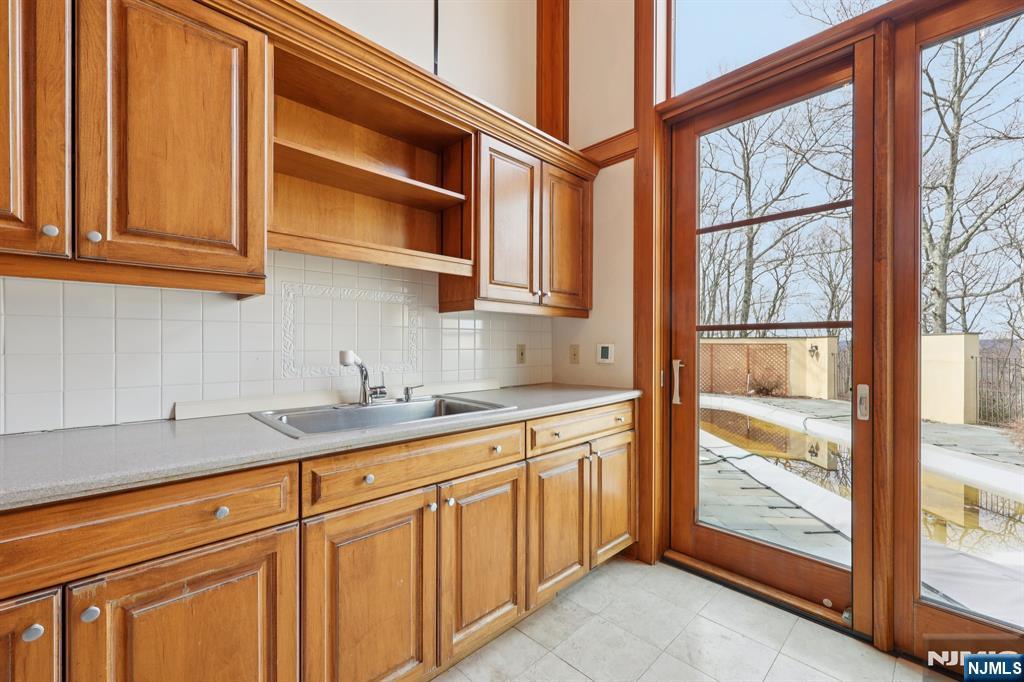 29 Hilltop Road Butler, NJ 07405 - Photo 27 of 50