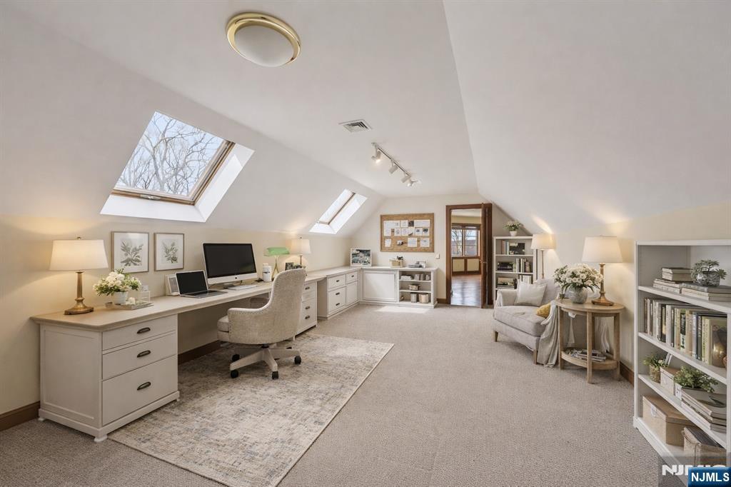 29 Hilltop Road Butler, NJ 07405 - Photo 33 of 50