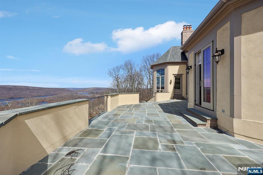 29 Hilltop Road Butler, NJ 07405 - Photo 41 of 50