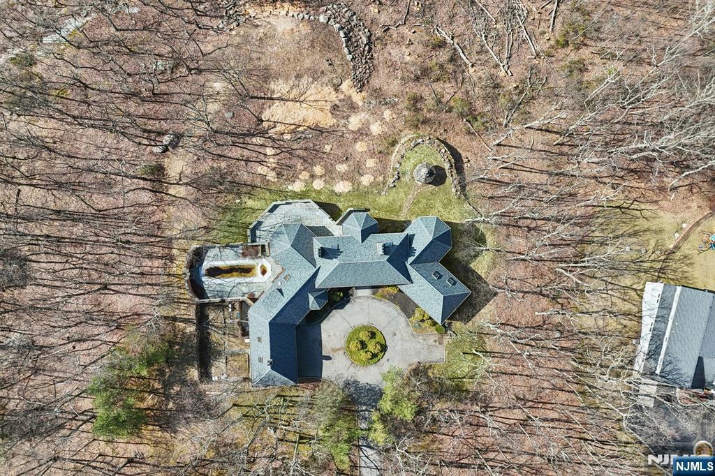 29 Hilltop Road Butler, NJ 07405 - Photo 46 of 50