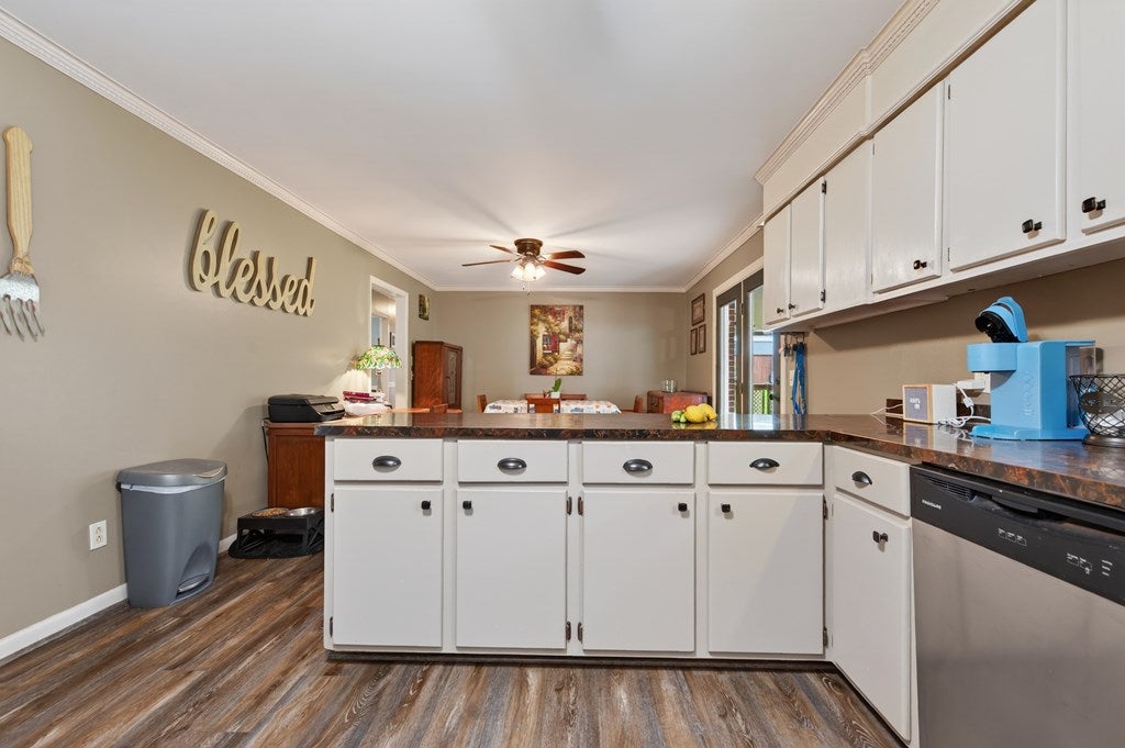 1299 Kinder Valley Road Rural Retreat, VA 24368 - Photo 43 of 82 Gallery Image 43