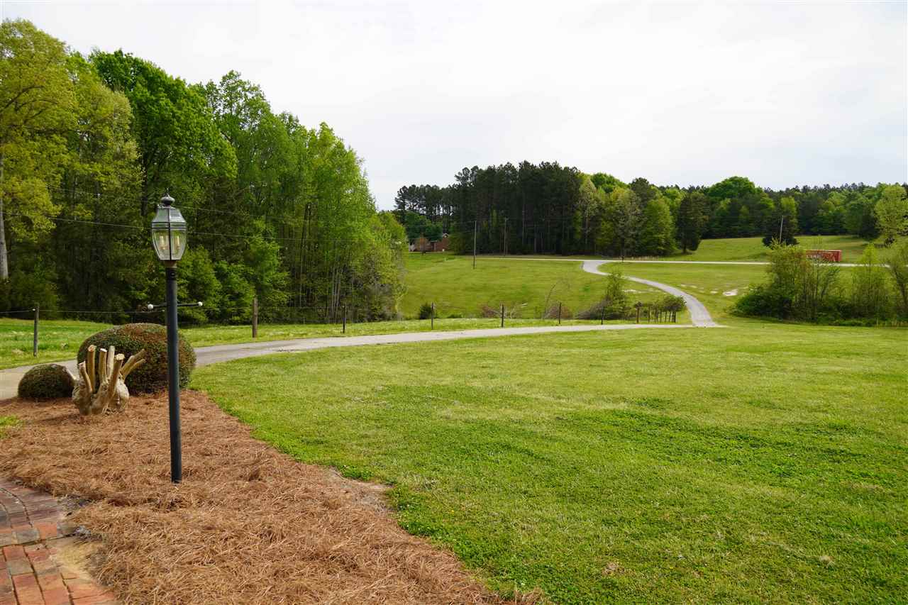 815 Kelly Road Union, SC 29379 - Photo 4 of 23