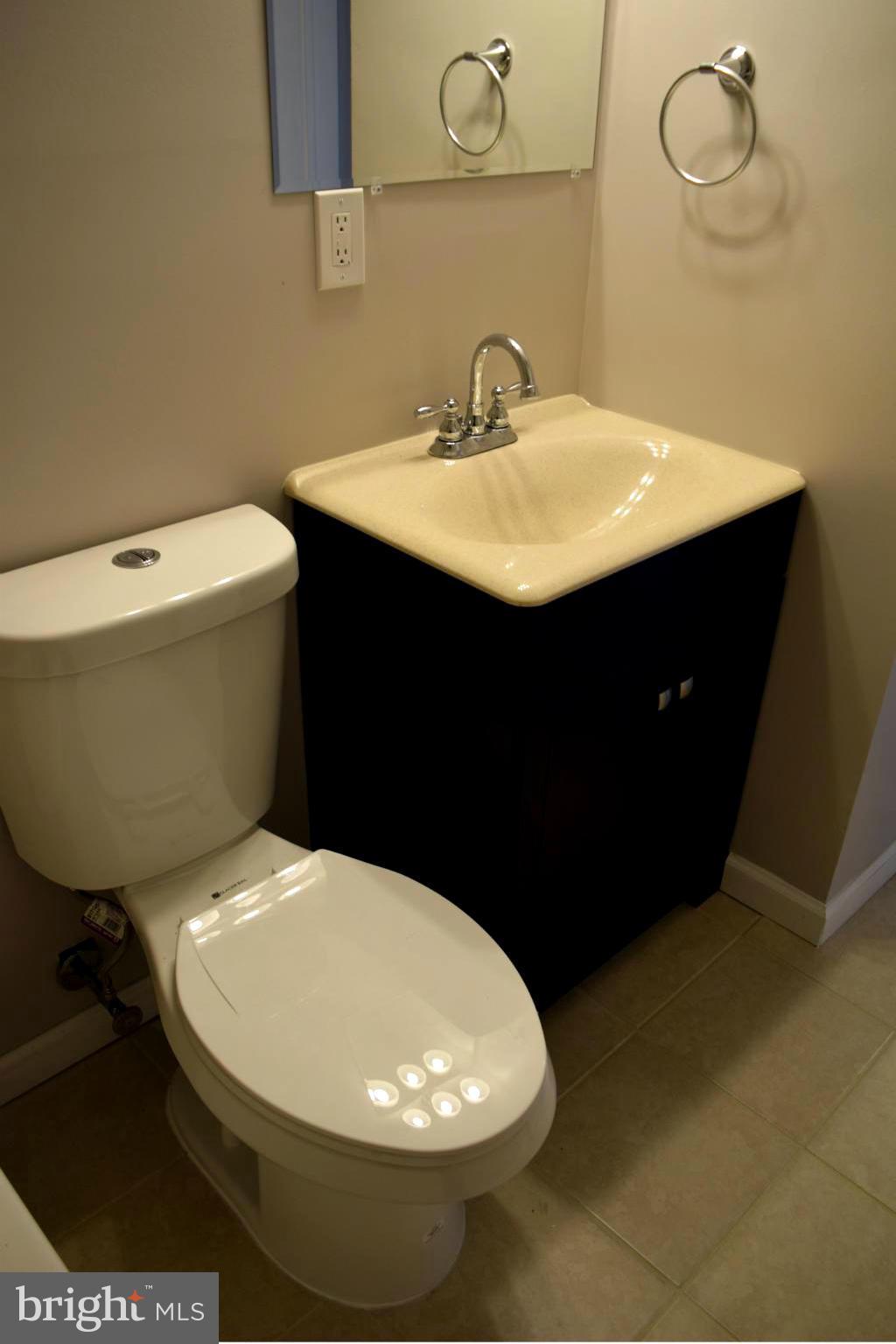 3452 Dunran Road Baltimore, MD 21222 - Photo 18 of 29 Bath