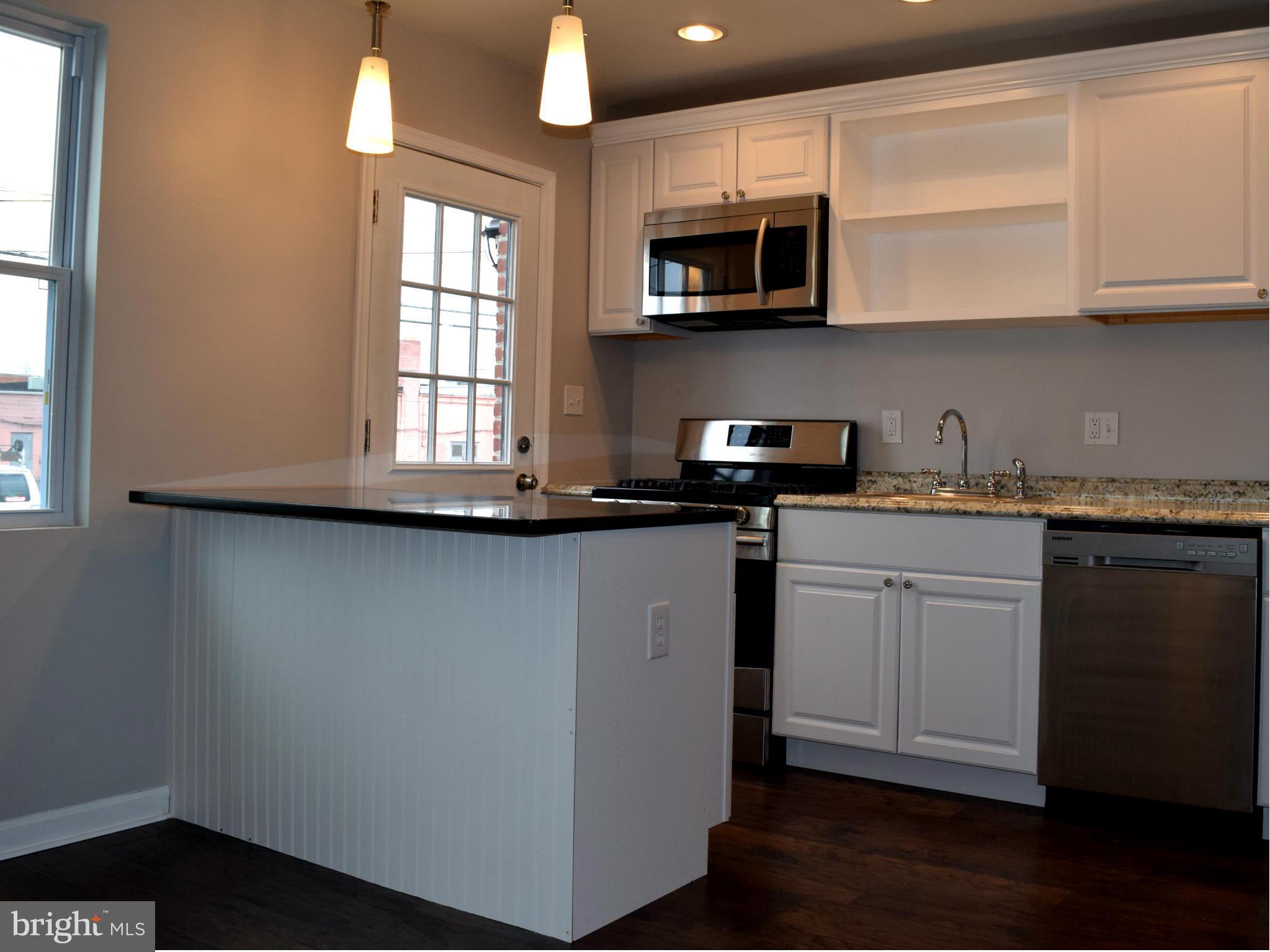3452 Dunran Road Baltimore, MD 21222 - Photo 3 of 29 Kitchen
