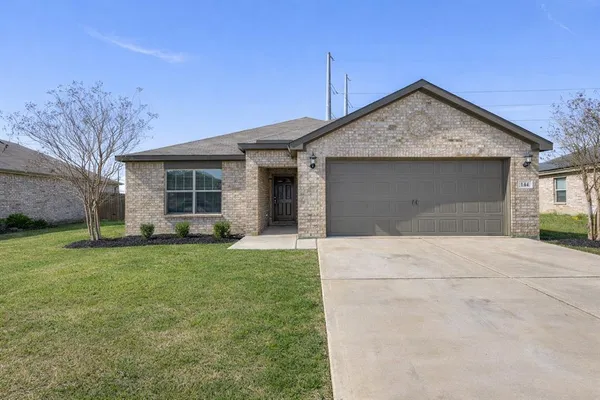 $270,000 | 144 Barbwire Way, Newark, TX 76071