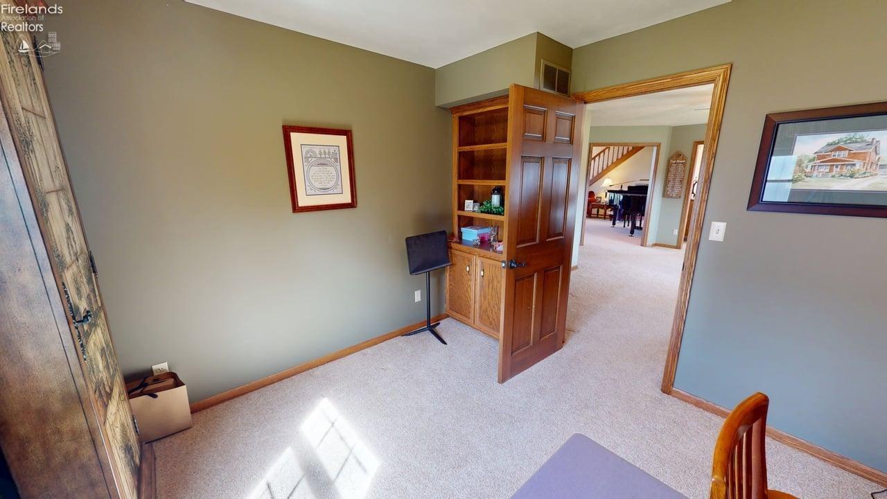 2639 Morrison Road Fremont, OH 43420 - Photo 21 of 96 Gallery Image 21