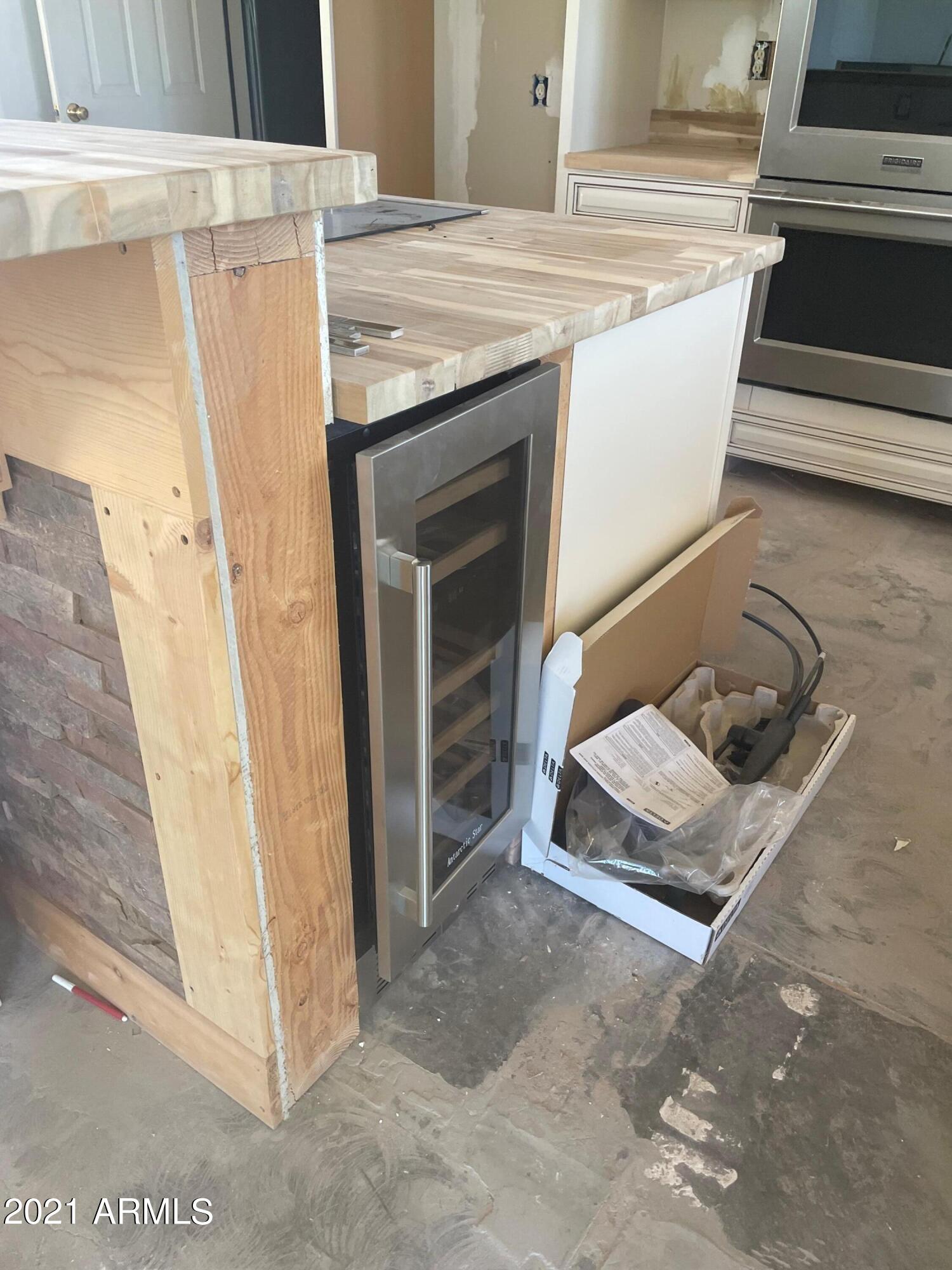 6556 East Double B Ranch Road Sierra Vista, AZ 85650 - Photo 7 of 16 23