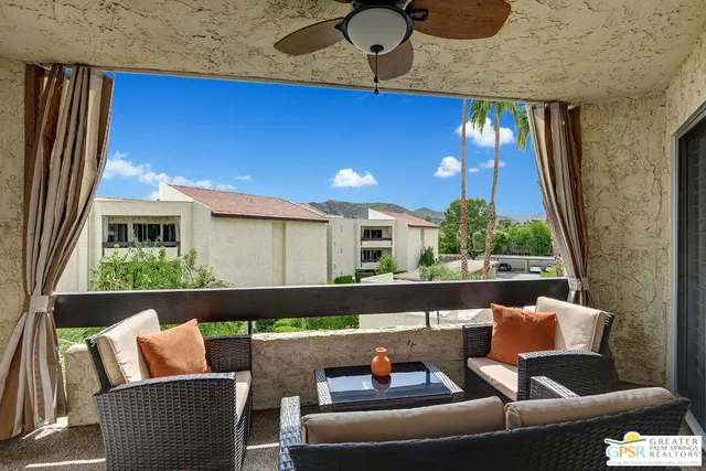 $2,100 | 1552 South Camino Real, Unit 332, Palm Springs, CA 92264